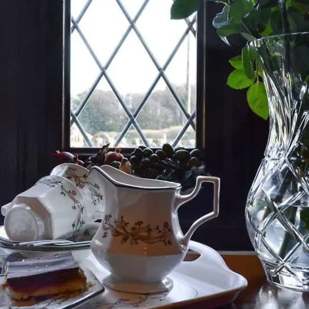 Betty's Holmrook